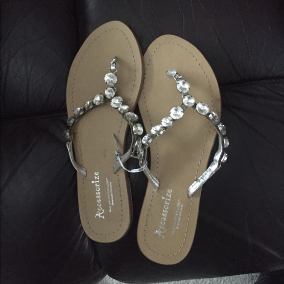 accessorize flip flops sale